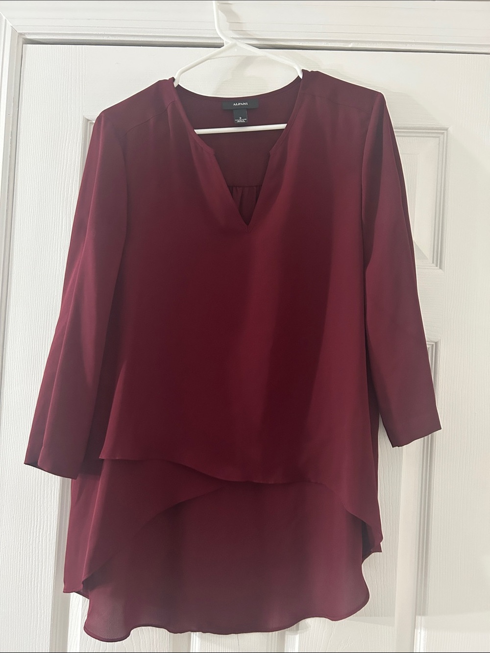 Alfani Women's Burgundy Layered V-Neck Tunic